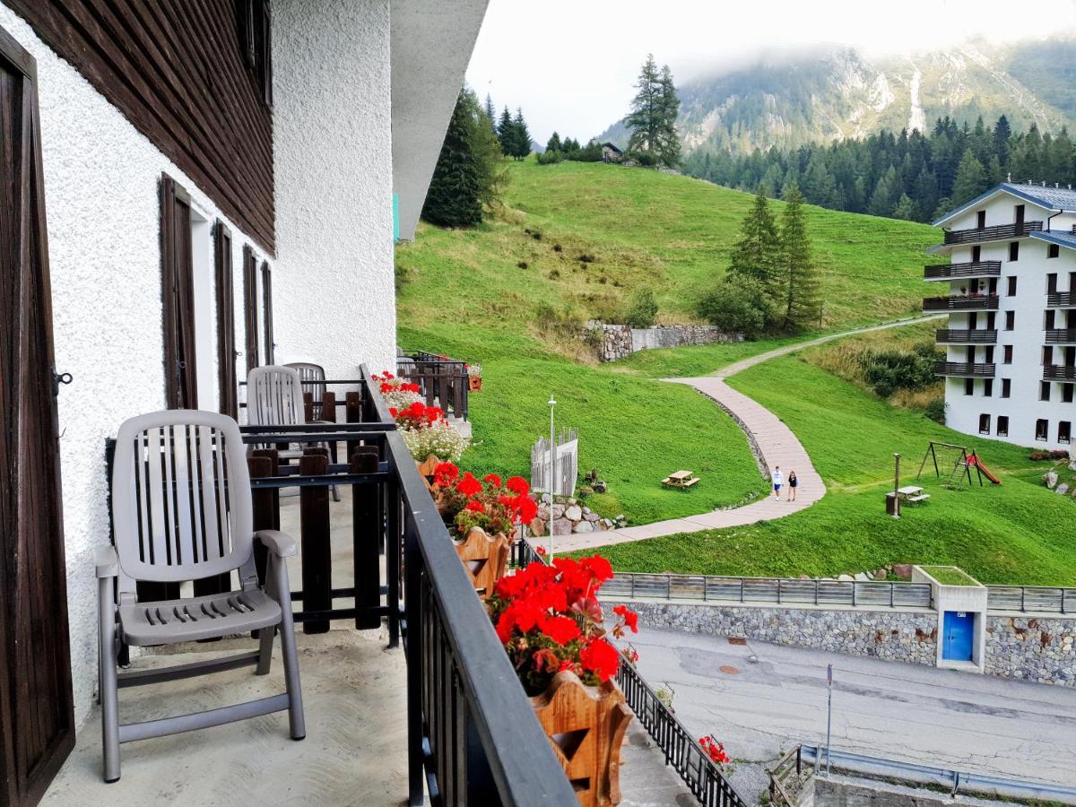 Hotel Des Alpes Foppolo Exterior photo